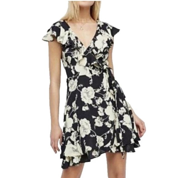 Free People Dresses & Skirts - Free People Black Ruffle Floral Wrap French Quarter Mini Dress Womens XS BOHO
